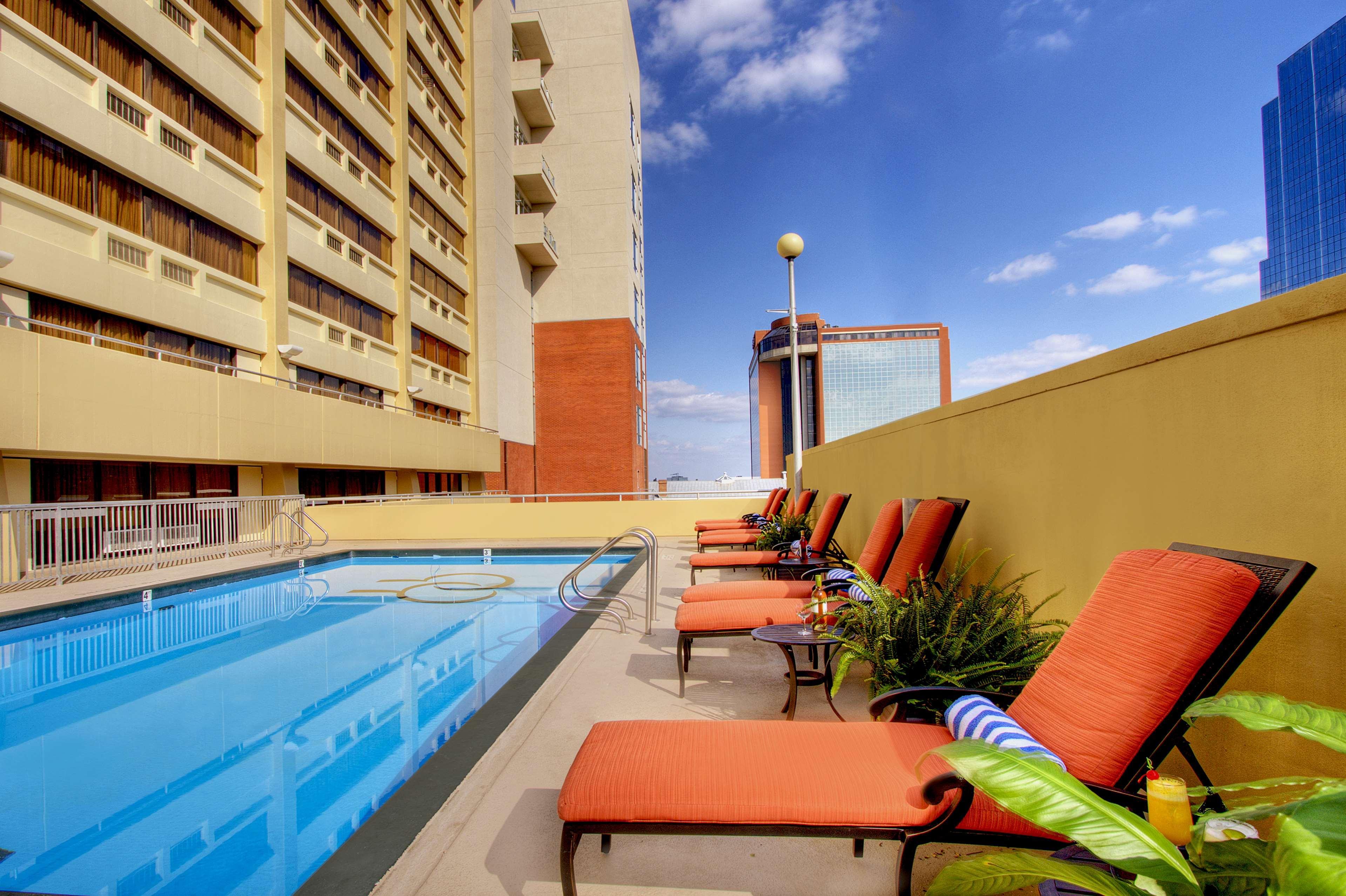 Doubletree By Hilton Little Rock Hotell Exteriör bild