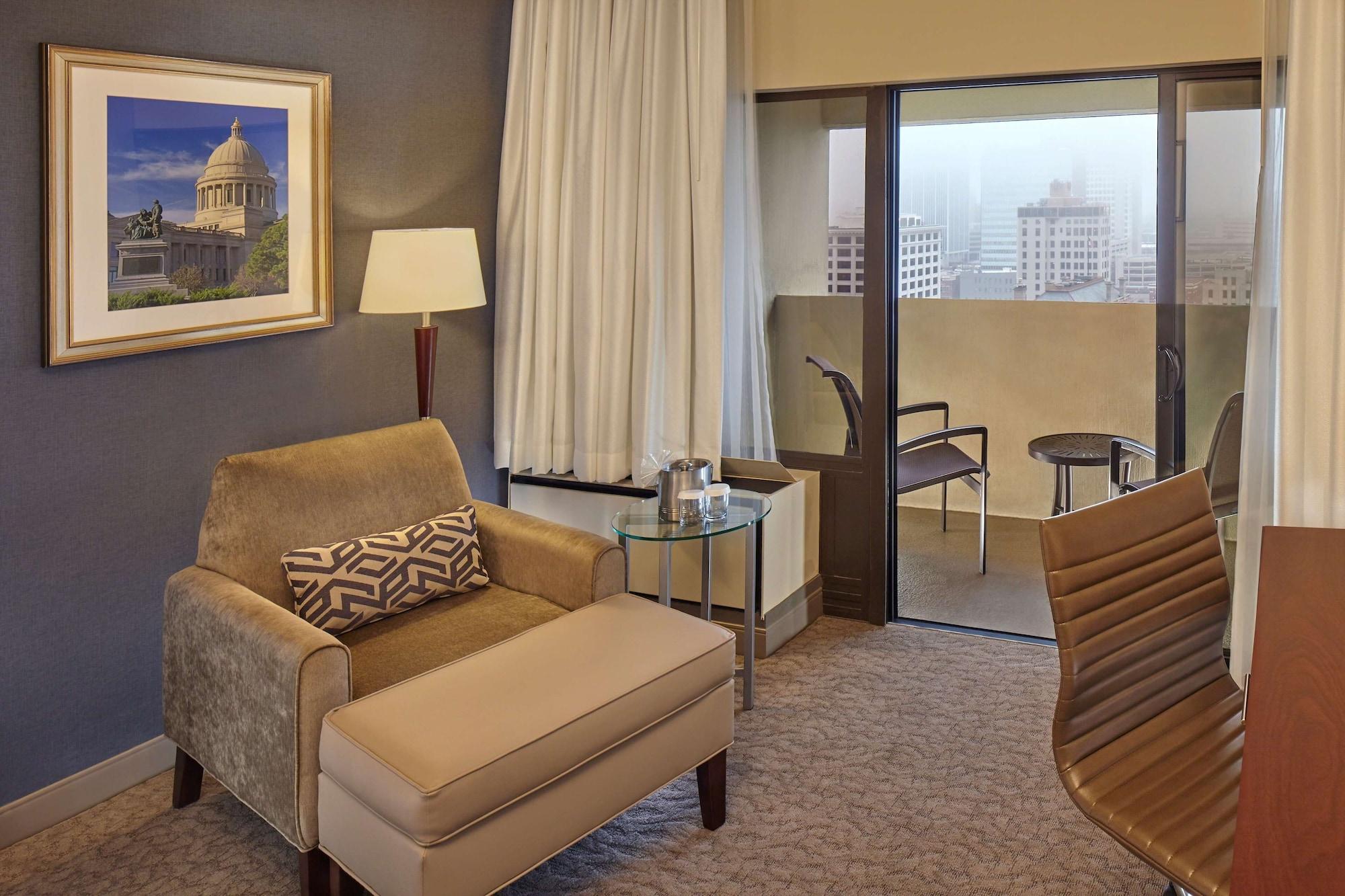 Doubletree By Hilton Little Rock Hotell Exteriör bild