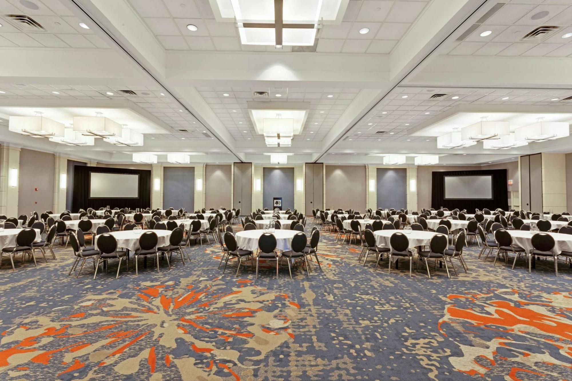 Doubletree By Hilton Little Rock Hotell Exteriör bild