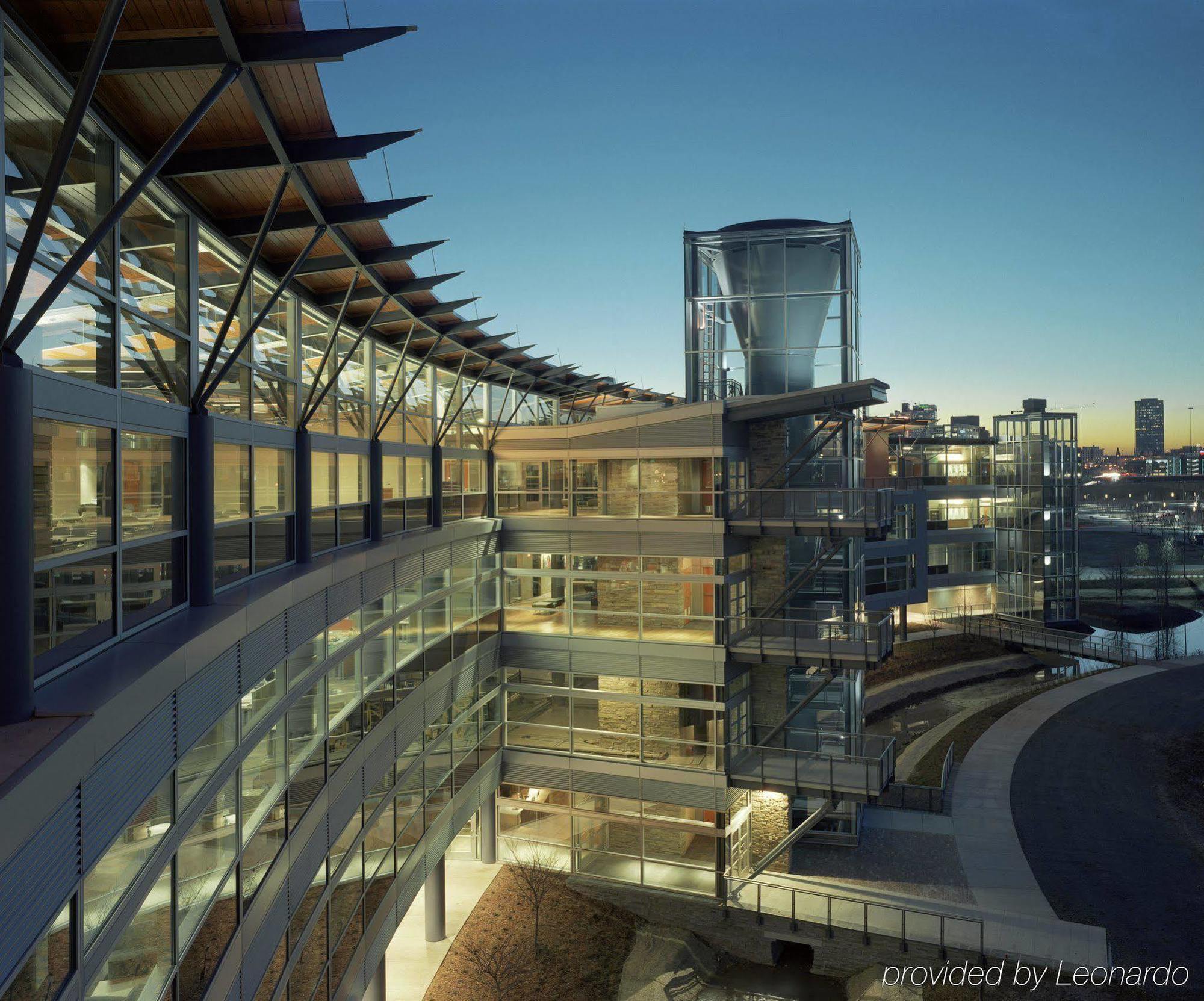 Doubletree By Hilton Little Rock Hotell Exteriör bild